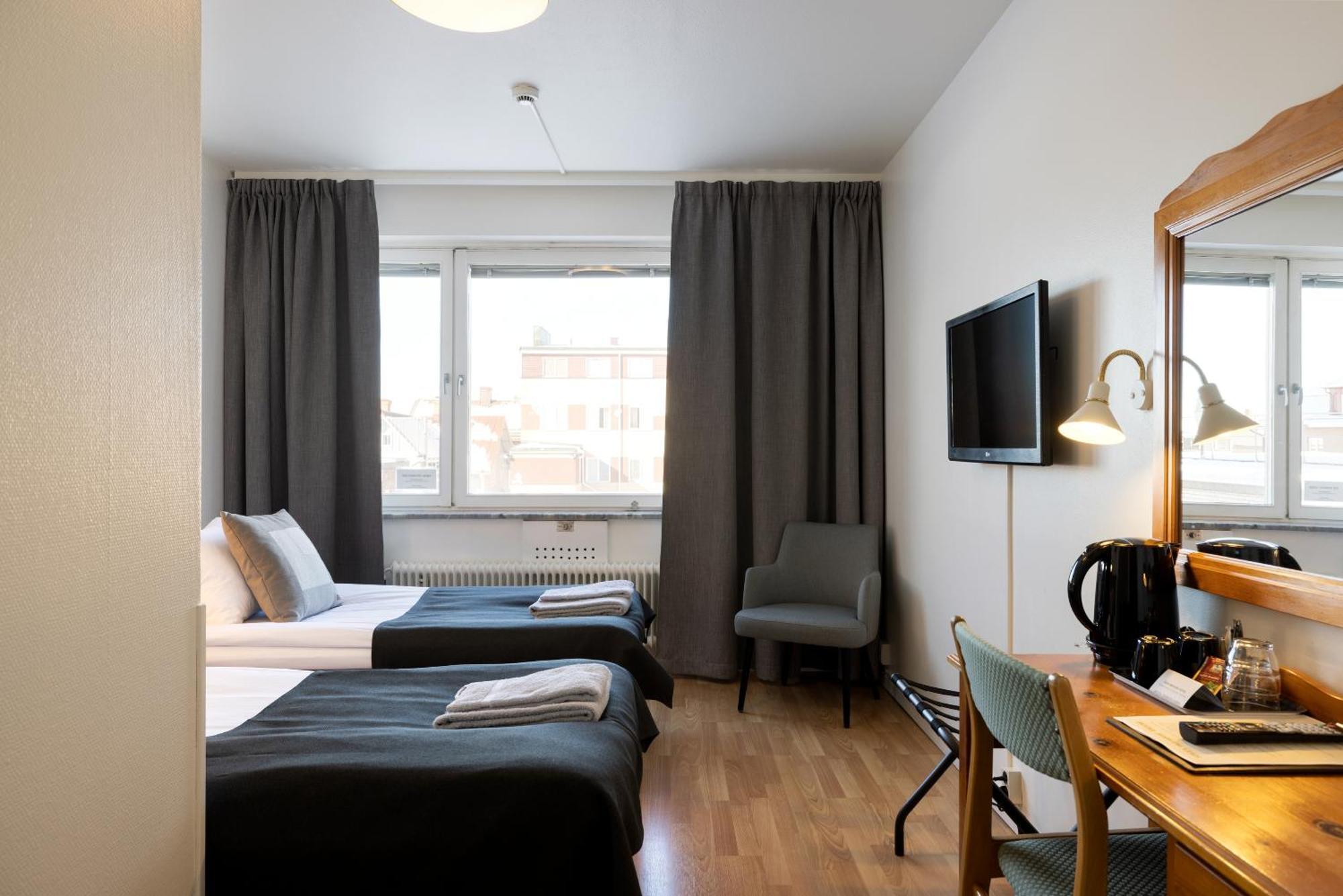 Hotel Bishops Arms Mora Quarto foto