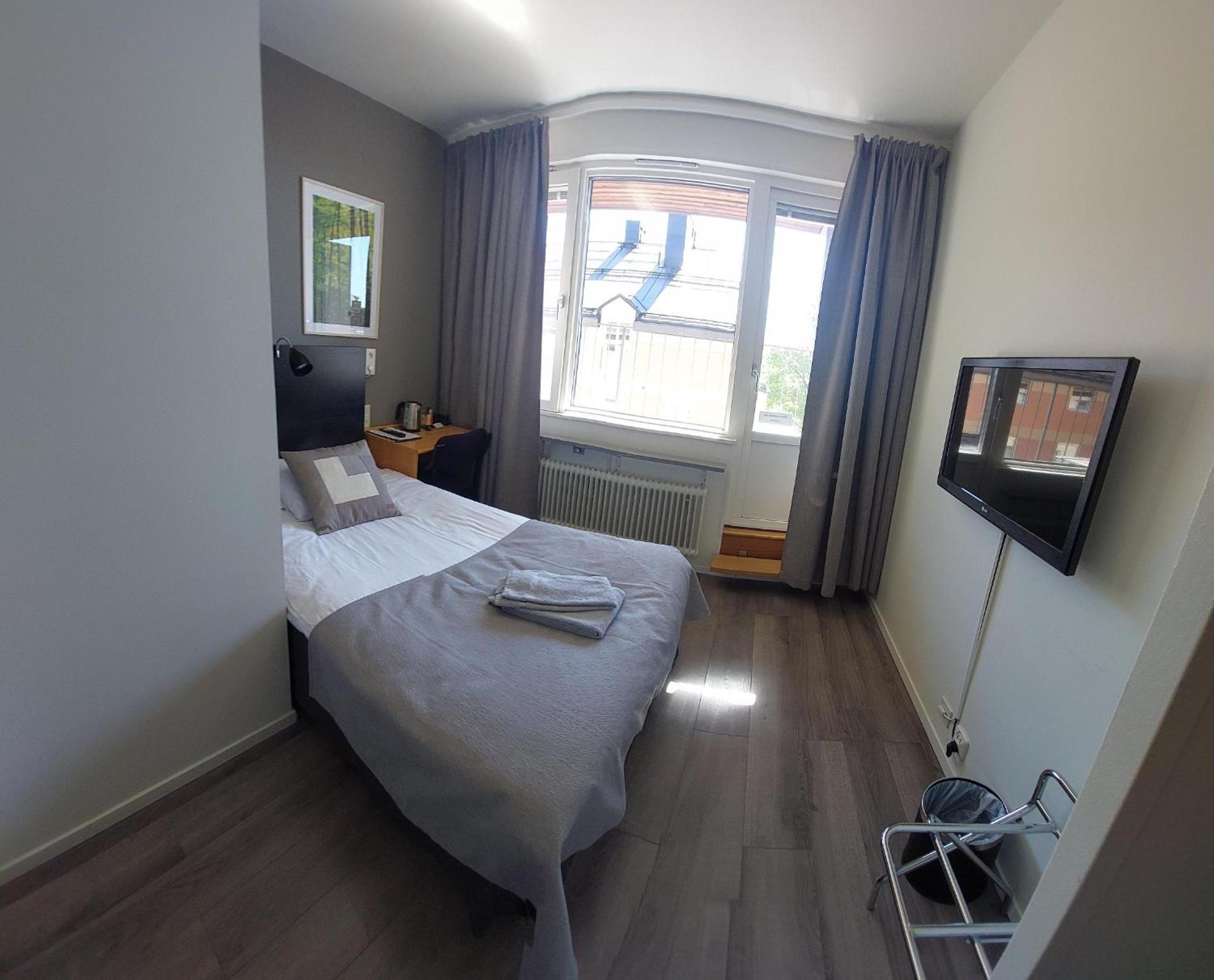 Hotel Bishops Arms Mora Quarto foto