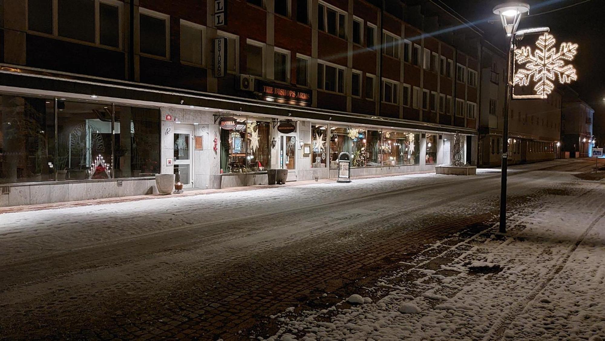 Hotel Bishops Arms Mora Exterior foto
